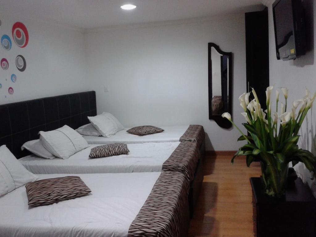 Hotel Santiago Plaza Bogotá Pokój zdjęcie